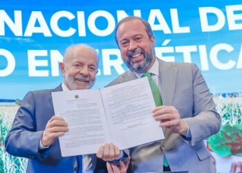 O programa Gás para Todos de Lula vai almã do Auxílio Gás, oferecendo uma forma mais direta e simples de distribuir botijões de gás