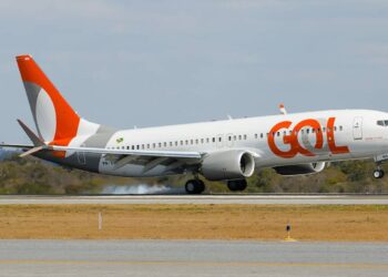 Novo programa oferece passagens aéreas a preços acessíveis para aposentados do INSS. Compre online pelo site oficial e viaje pelo Brasil.