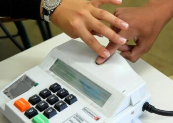 Entenda as mudanças na prova de vida para o INSS em 2024, os documentos aceitos e como realizar o procedimento de forma segura e eficiente!