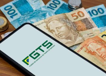 O governo federal propôs um projeto de lei para extinguir o saque-aniversário do FGTS, impactando as finanças dos trabalhadores brasileiros