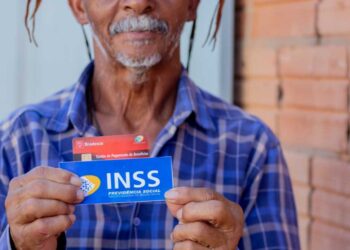 Novas leis podem aumentar benefícios do INSS. O aumento do salário mínimo trará impactos positivos em aposentadorias e outros benefícios!