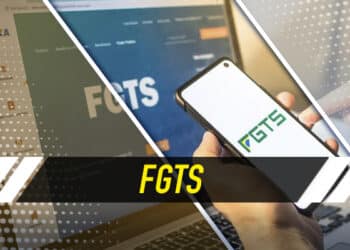celular aberto no aplicativo do fgts