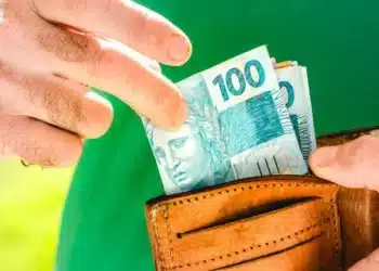 Governo informa que tem R$ 283 milhões em abono parado