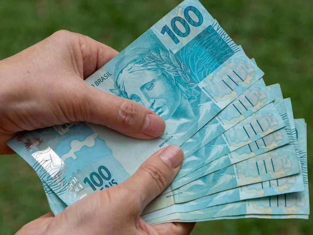 Pagamentos Extras do INSS em 2024: Beneficiários Terão Valores Adicionais
