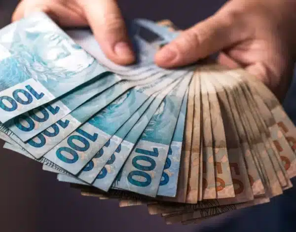 INSS Bloqueia Descontos Indevidos em Aposentadorias