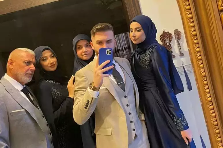 Família de Reda Gharib, único sobrevivente ao ataque Foto: Gharib Family/Handout via REUTERS