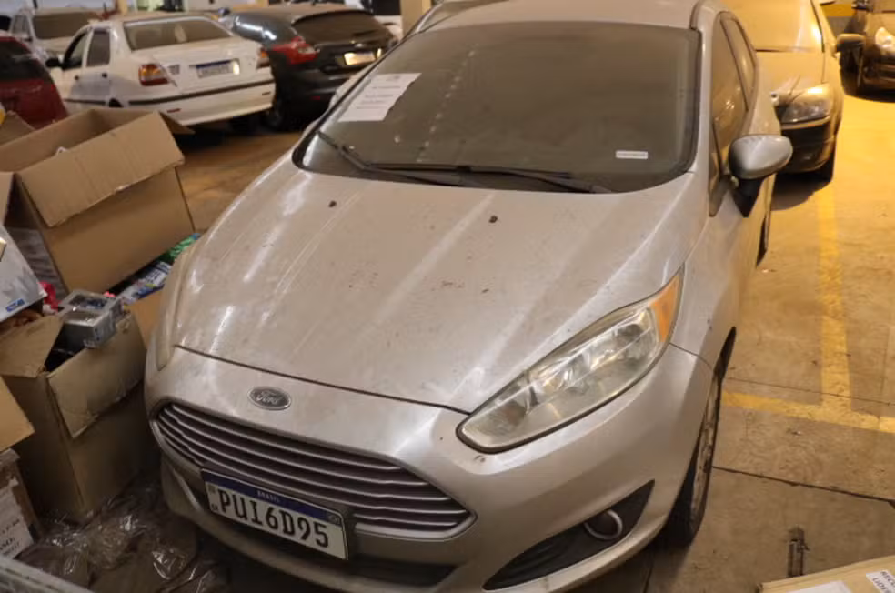 INCRÍVEL: Receita tem leilão de carros a preços muito pequenos! Saiba como participar