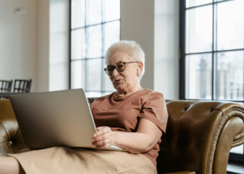 Internet Grátis para Idosos Acima de 60 Anos – Saiba Como Aproveitar Agora!