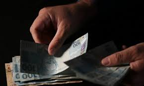 Como sacar dinheiro esquecido de pessoas falecidas