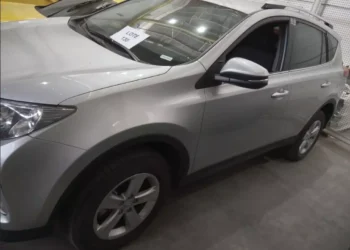 BMW por R$ 500 e Uno por R$ 300! Confira Agora o Que Você Pode Comprar no Leilão de Carros da Receita Federal e Garanta Seu Veículo!