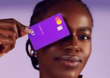 Cartão roxo do nubank para negativados. (Fonte: nubank).
