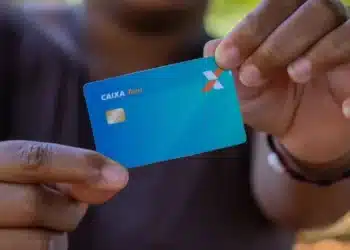 Descubra as vantagens de usar o cartão Caixa Tem.