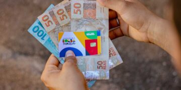 o-bolsa-familia-de-r$-600-pode-ser-substituido-por-cesta-basica;-descubra-quem-estara-interessado