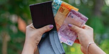 emprestimos-acima-de-60-anos:-3-bancos-oferecem-credito-mesmo-com-ma-reputacao
