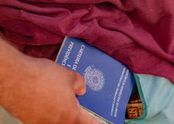 feriados-divididos-e-muito-mais:-entenda-as-novas-regras-de-trabalho
