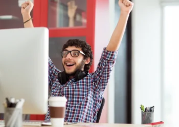 o-programa-do-governo-oferece-internet-a-populacao;-veja-os-sortudos