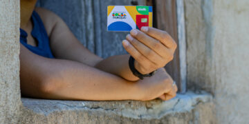 pagamento-duplo-do-bolsa-familia-atinge-mais-de-21-milhoes-de-familias-em-outubro