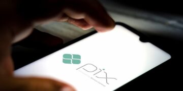 fez-um-pix-errado?-saiba-como-recuperar-o-valor-sem-recorrer-a-justica