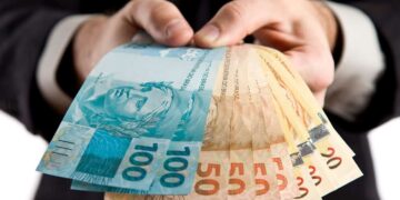 Aposentados Podem Cancelar Descontos e Receber Dinheiro de Volta
