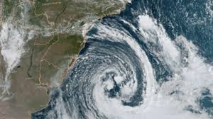 Ciclone Extratropical Pode Atingir o Brasil  (Fonte: Uol Notícias).