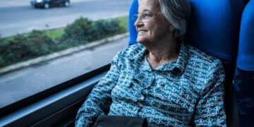 Idosos Têm Direito a Viagens Gratuitas e Muito Mais! Veja Como!