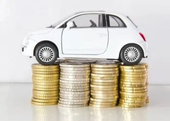 carro e moedas