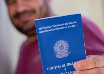 Adiamento da Nova Regra de Trabalho nos Feriados no Brasil. Foto: Jeane de Oliveira/FDR