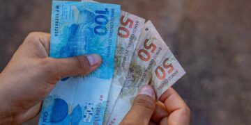 O Impacto do Aumento do Salário Mínimo em 2025 no Brasil. Foto: FDR