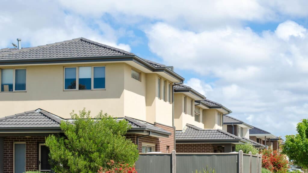 LEILÃO DE IMÓVEIS COM DESCONTOS DE ATÉ 55%!