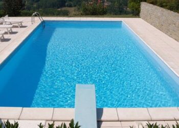 Considerações Importantes na Construção de Piscinas Residenciais