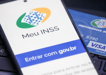 Aalerta para beneficiários do INSS em 2025 que precisam fazer atualização.