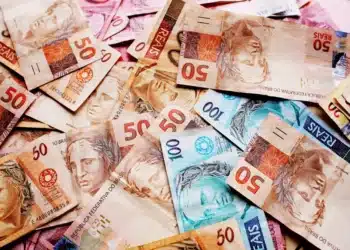Datas disponíveis no calendário de pagamento do INSS em março de 2025.
