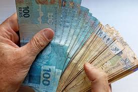 Dinheiro esquecido disponível para resgate em 2025!