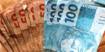 notas de cem e cinquenta reais