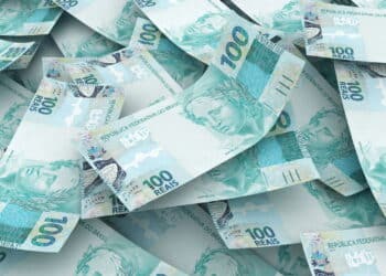 notas de cem reais