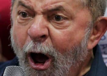 lula com raiva