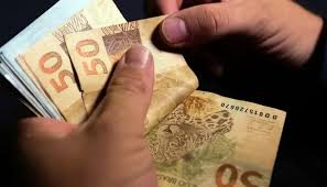 13° salário do INSS em abril de 2025 vai ser antecipado consulte no meu INSS.