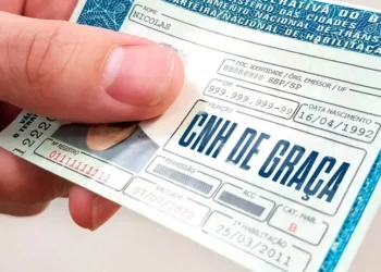 Quer tirar sua primeira CNH ou adicionar uma categoria a sua CNH de graça?
