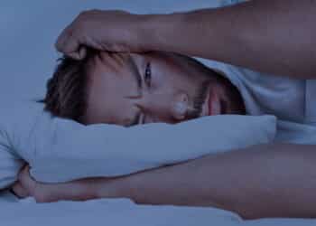 homem com sono