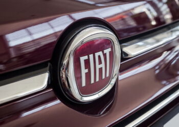 fiat logo